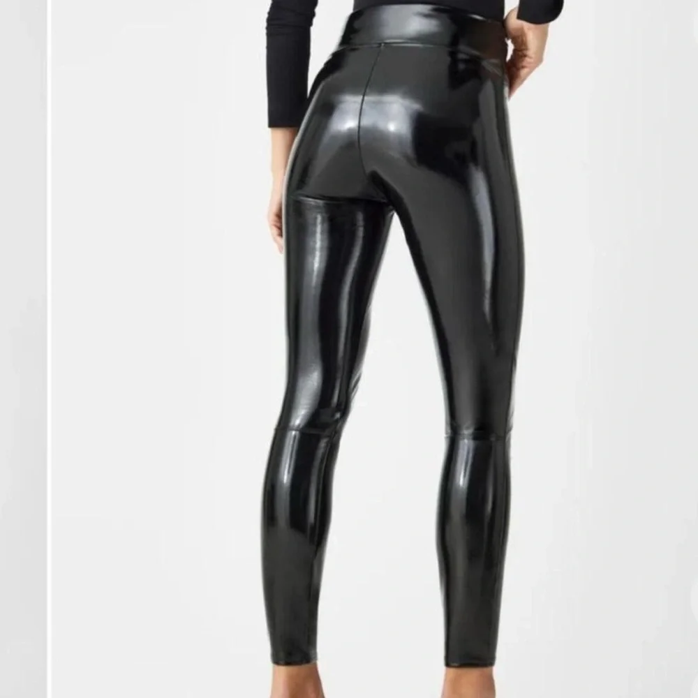 SPANX Black High-Shine Leggings - Picture 3 of 3